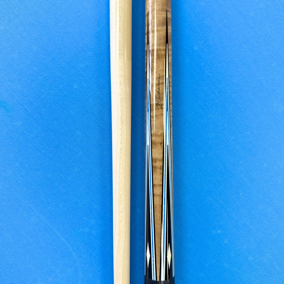 J. Pechauer Playing Cue - P16-R