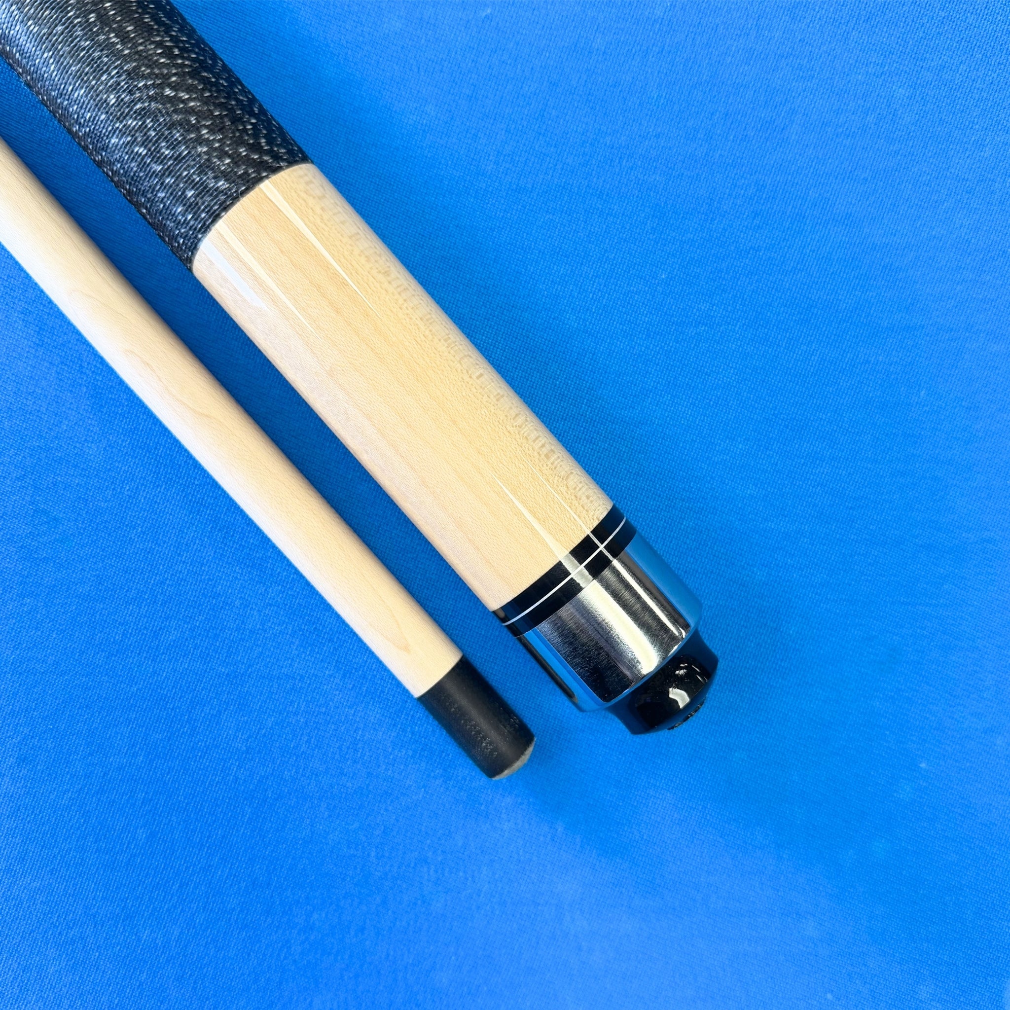McDermott Star Break/Jump Cue - S86
