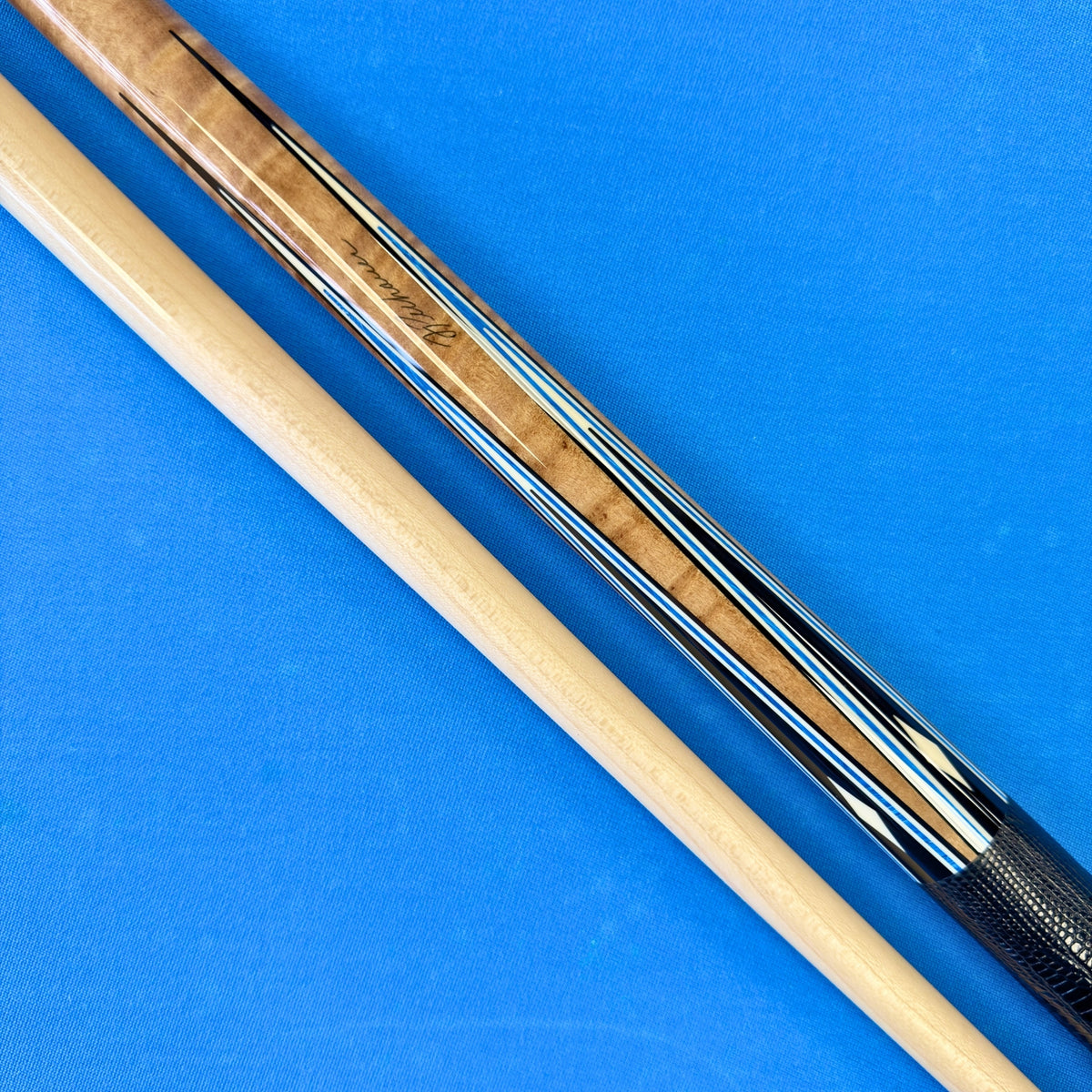 J. Pechauer Playing Cue - P16-R