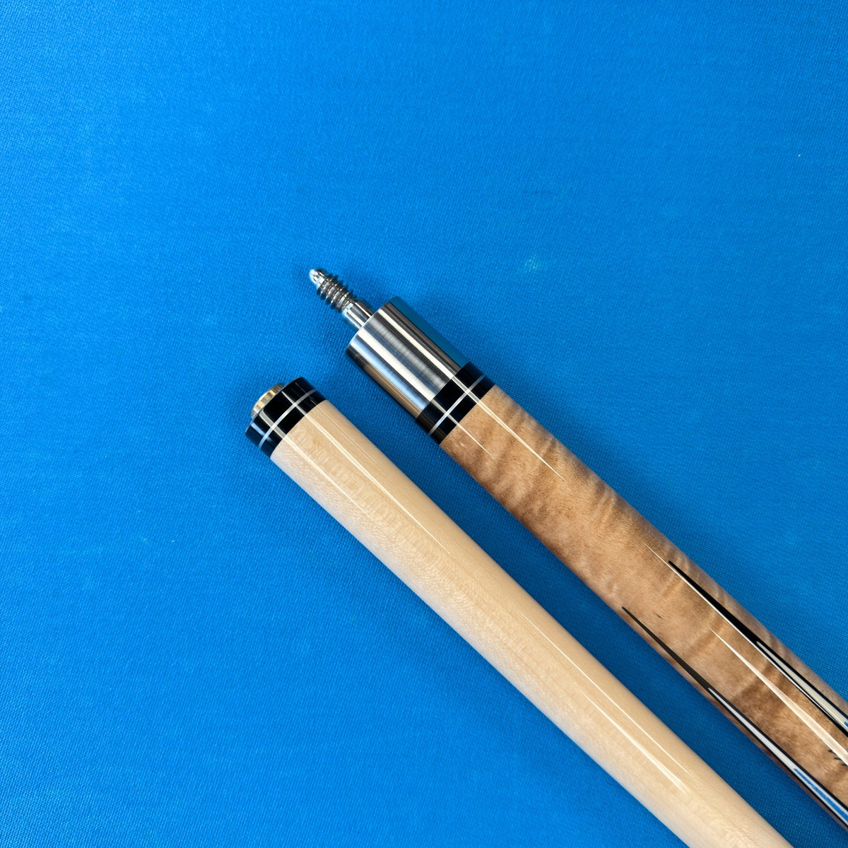 J. Pechauer Playing Cue - P16-R