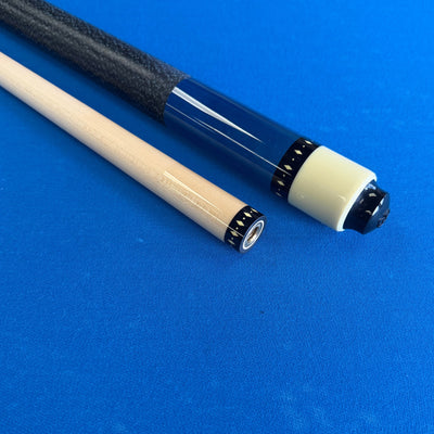 McDermott Lucky Playing Cue -  L07