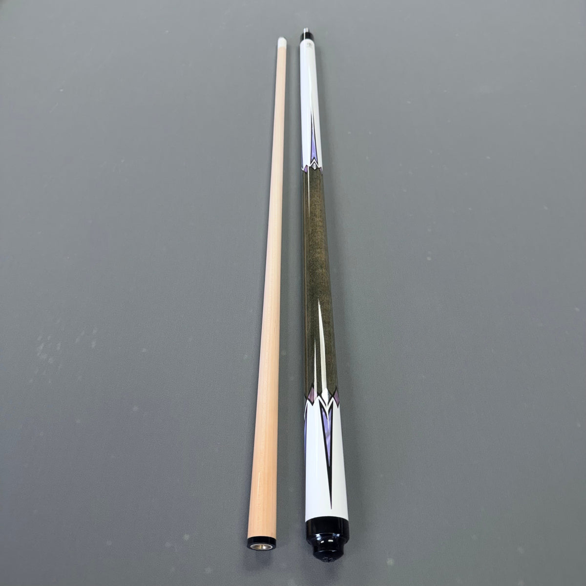 McDermott Lucky Playing Cue - L75