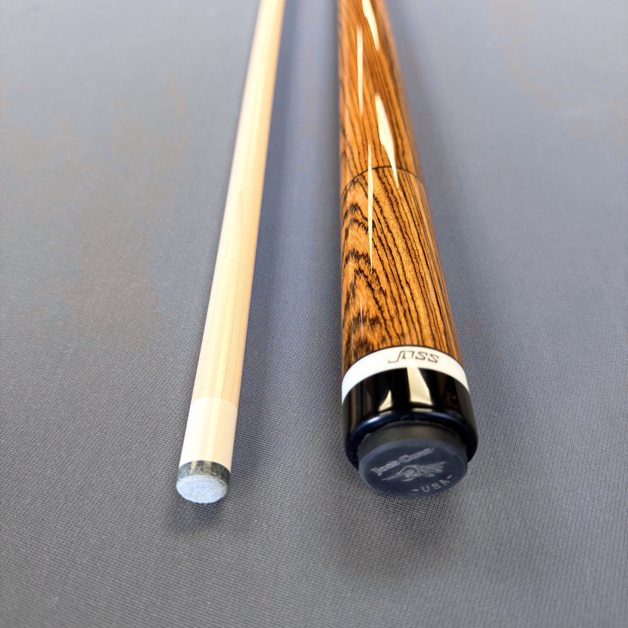 Joss 20-150B Bocote Sneaky Pete Playing Cue