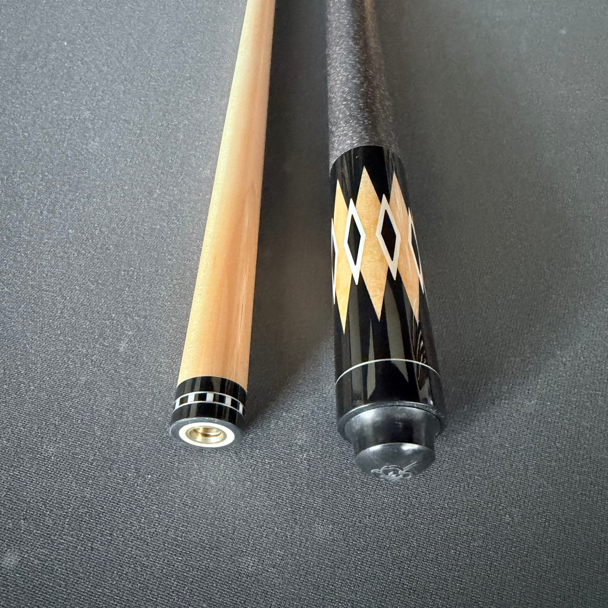 McDermott Lucky Playing Cue - L33