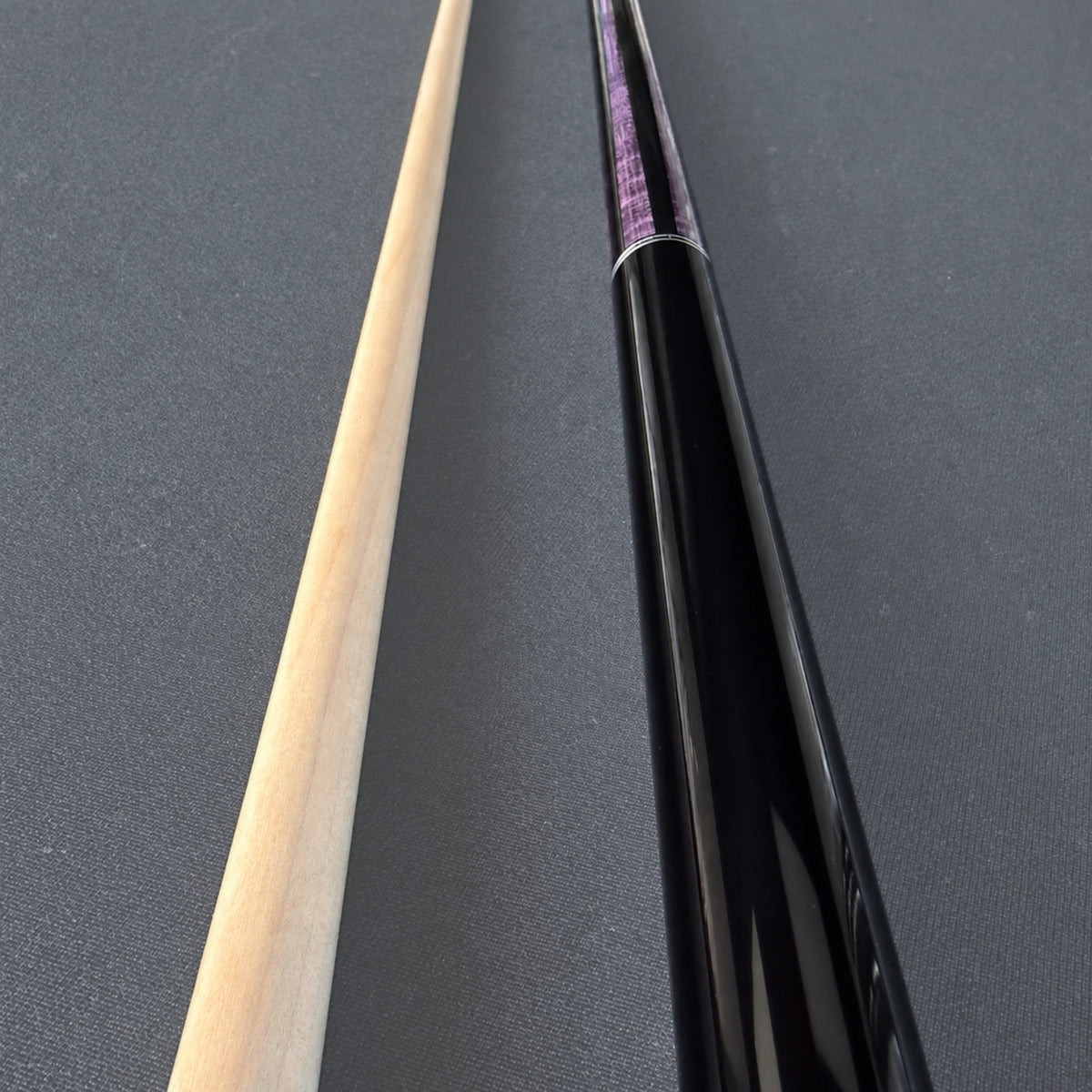 J. Pechauer Dagger 1 Playing Cue - Sophia Mast Purple