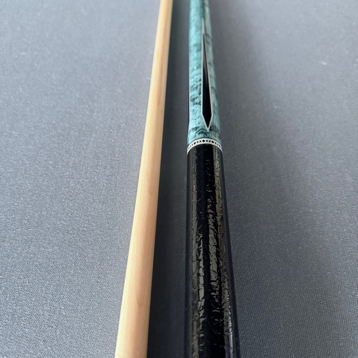 McDermott Cue Lucky L55