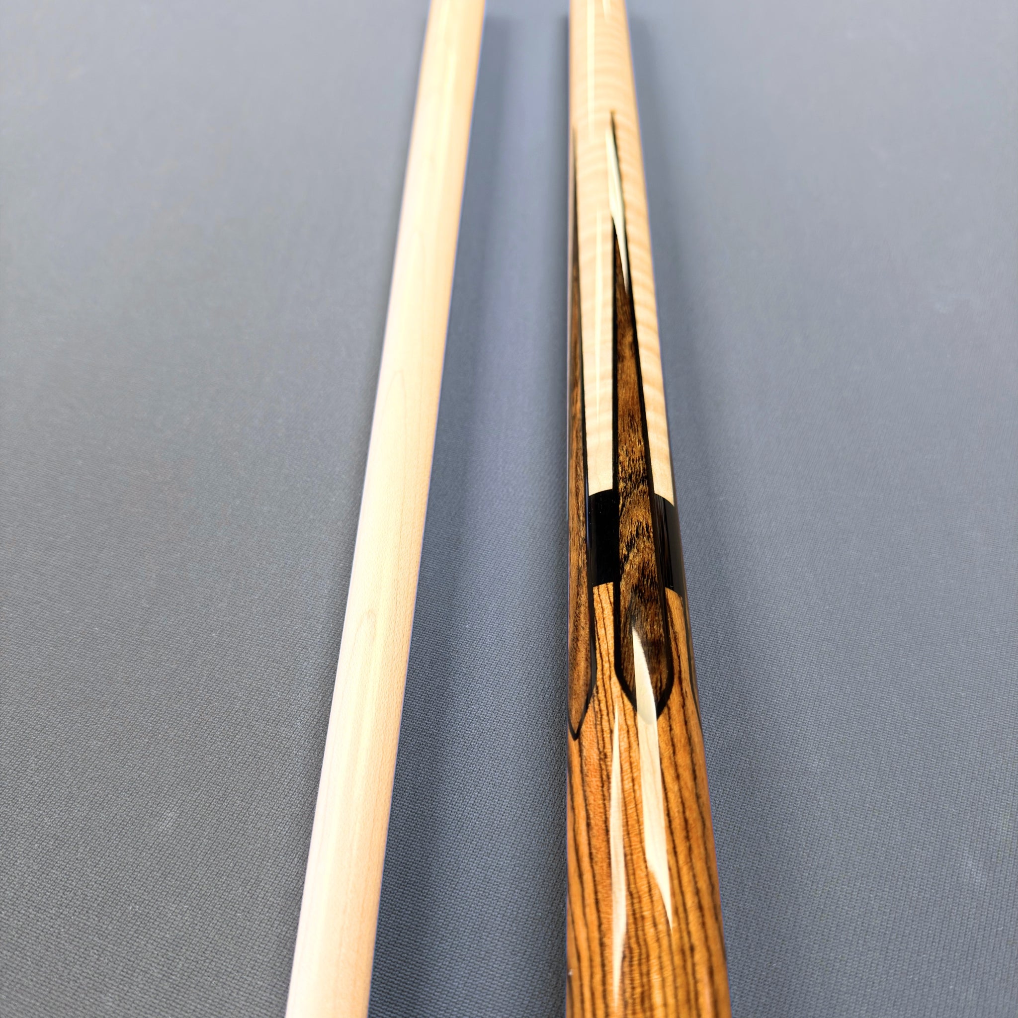 Joss 20-150B Bocote Sneaky Pete Playing Cue