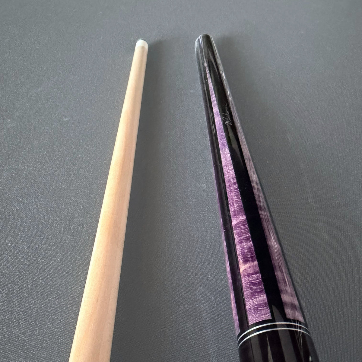 J. Pechauer Dagger 1 Playing Cue - Sophia Mast Purple
