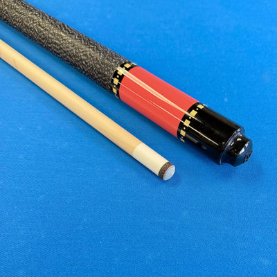 McDermott Lucky Playing Cue - L13