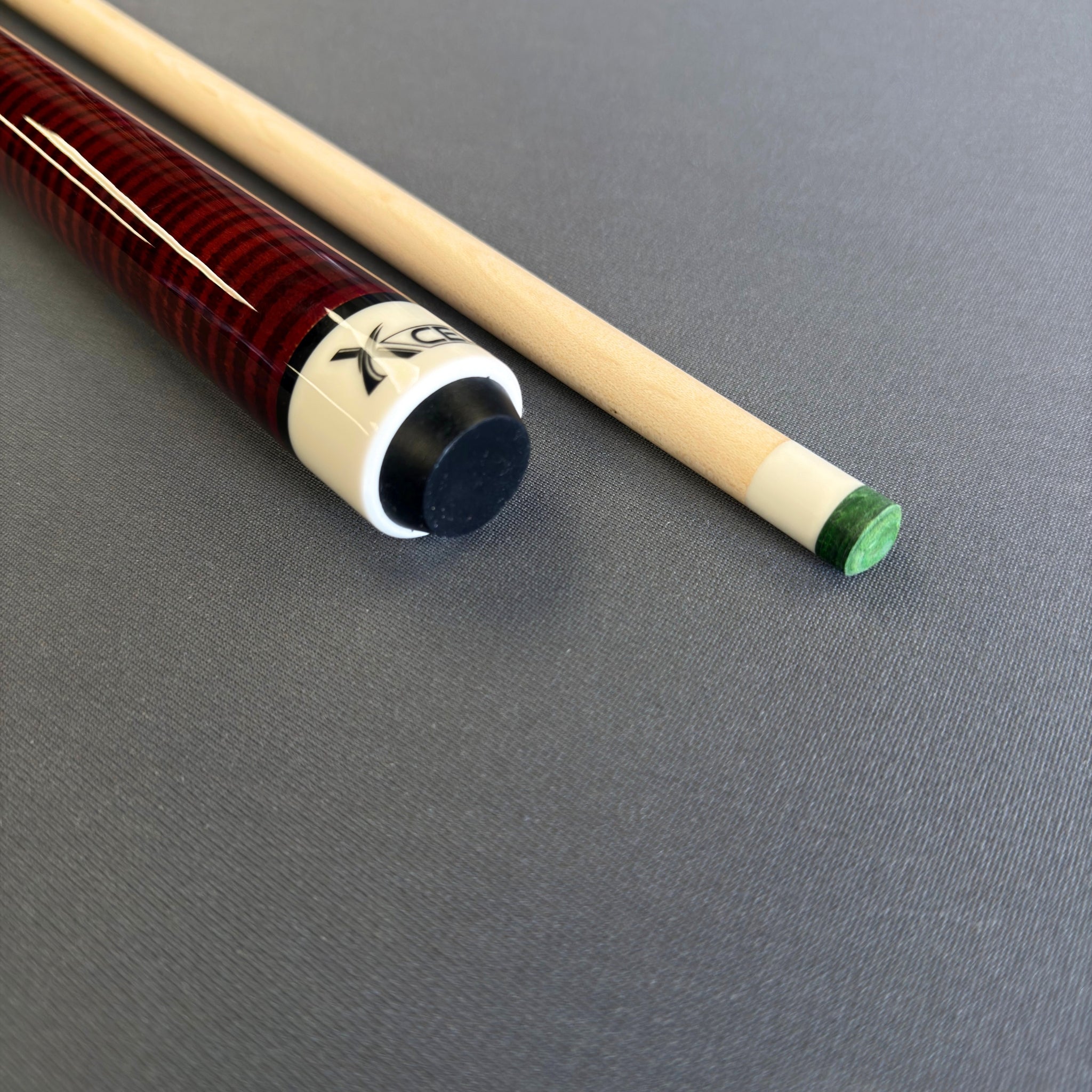Koda Xcel XC12 Red Playing Cue